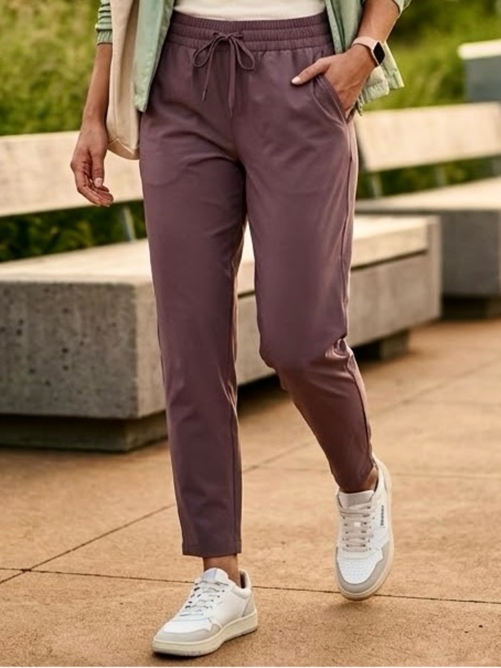 NEW Size L Xersion Purple Mid Rise Tapered Lightweight Drawstring Athletic Pants